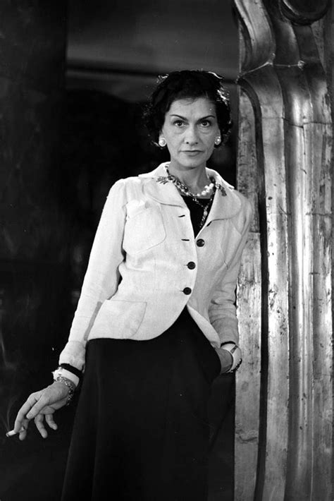 photos of coco chanel|coco chanel old photos.